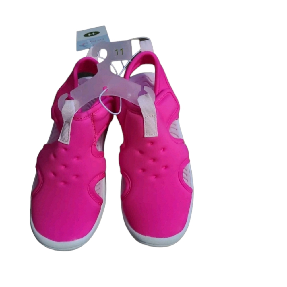 Cat & Jack Toddler True Apparel Water Shoes